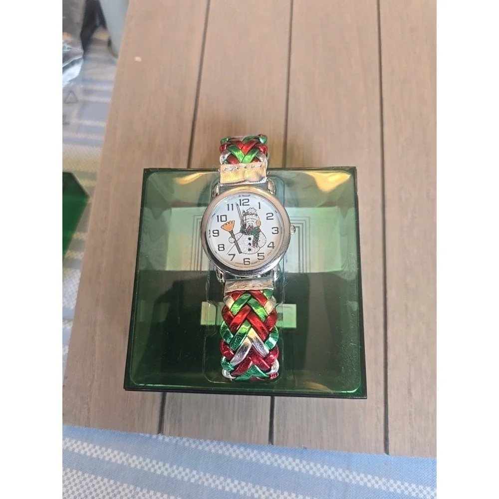 Ladies Christmas Snow Man 34mm Round Gold tone Colorful Woven Band Needs Battery